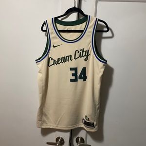 Milwaukee Bucks Giannis Antetokounmpo Jersey